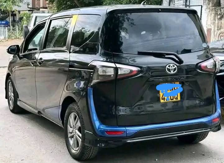 Kisumu Car Rental: Cheap Car Hire Prices and Self-Drive